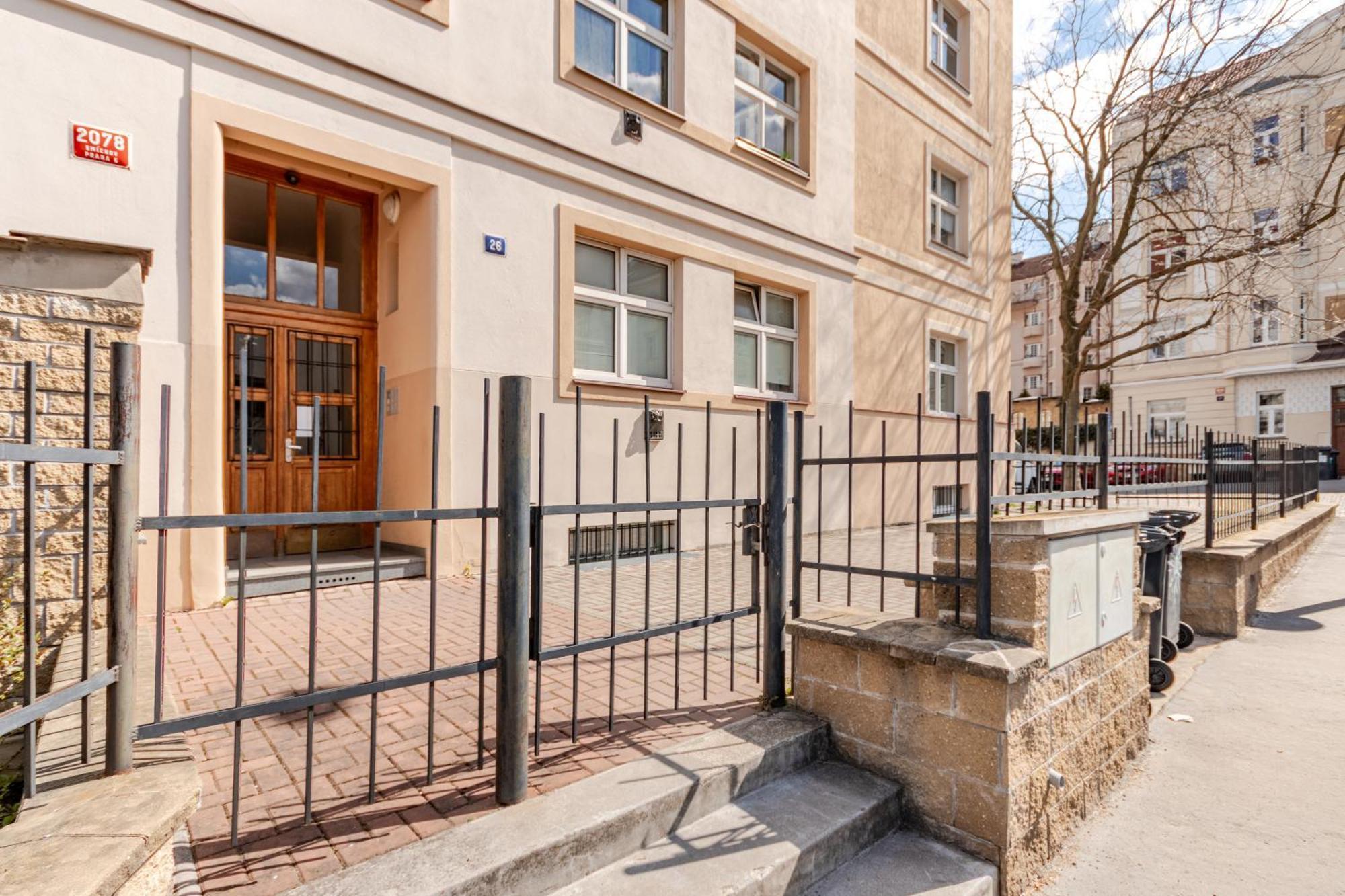 Apartament Charm Deco Near Old Town, All-friendly